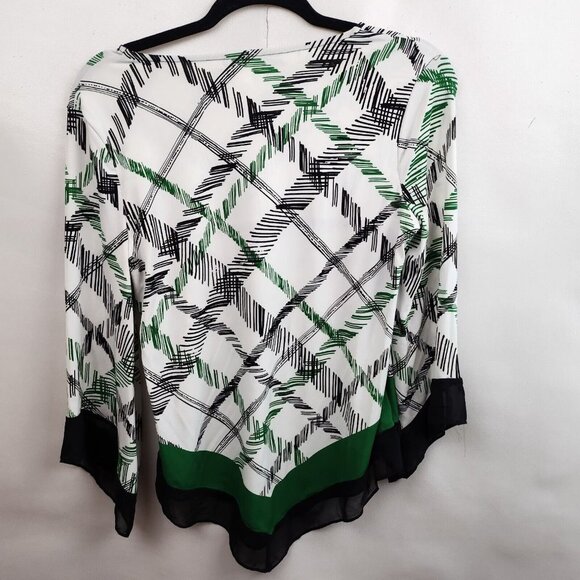 Alfani White Black Angled Hem Stretch Knit Flared Sleeve Blouse Top PM - Picture 7 of 7
